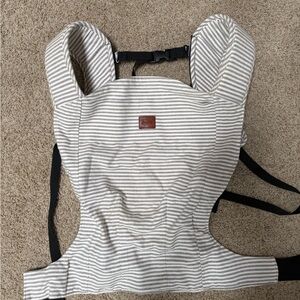 Happy Baby Original Carrier